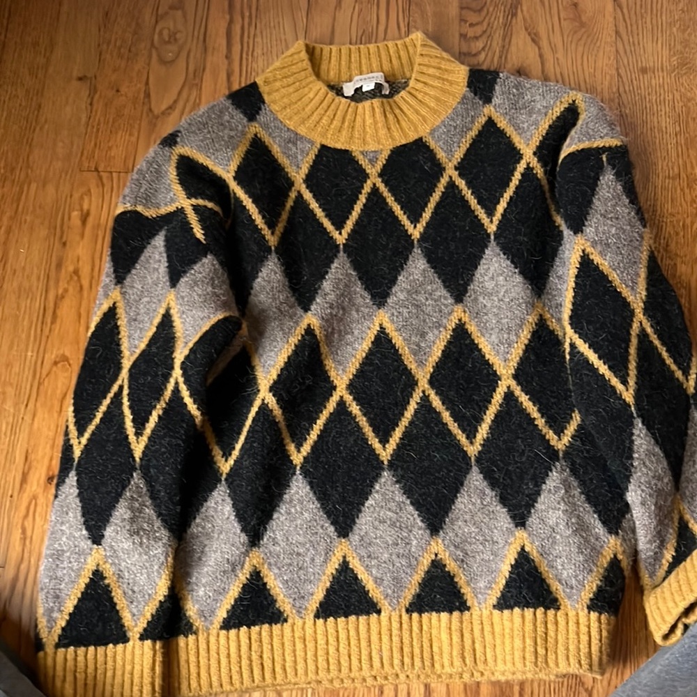 super cozy argile sweater size M alpaca and wool